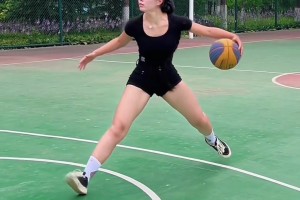 太强了 妹子这波连招在坐的有几个接得住？
